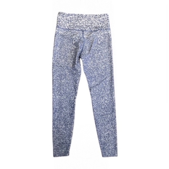SoulCycle Leopard Ombre Leggings - Picture 3 of 11